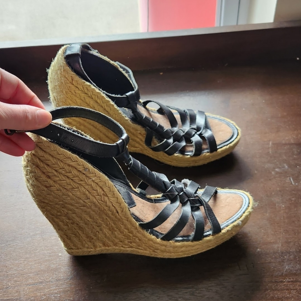 Sam Edelman Black and Tan Espadrille Sandals